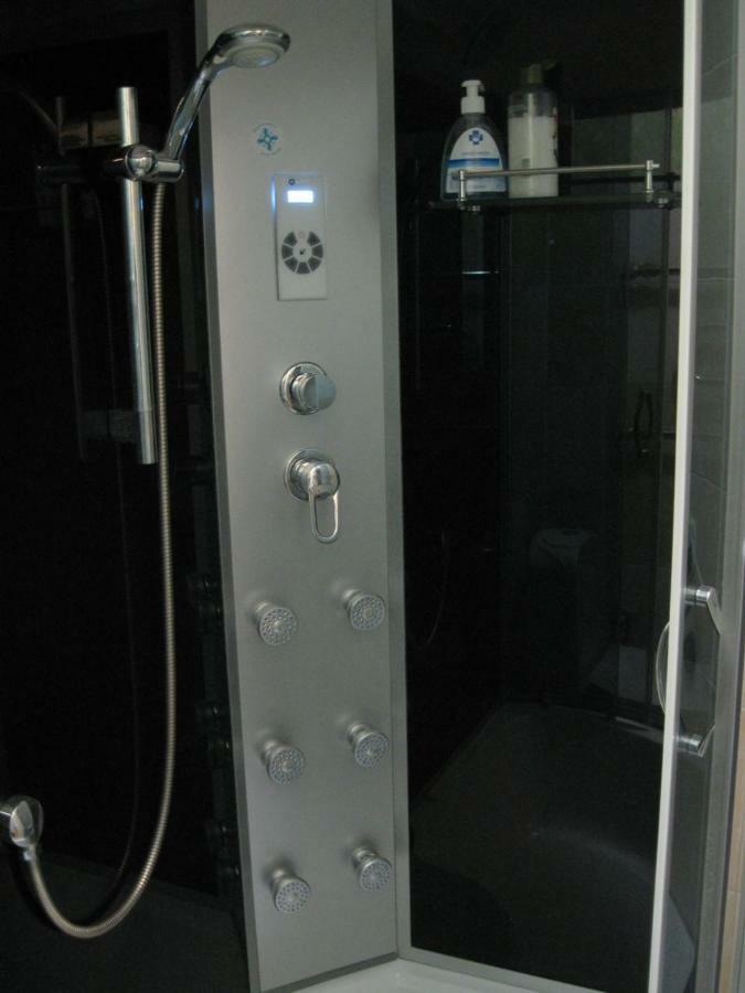 Private Apartment In Tallin ภายนอก รูปภาพ